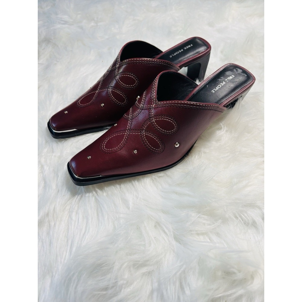 Free People Roxy Metal Tip Leather Mule Women's Size 7 Nwob